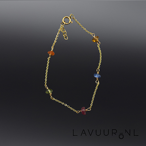 Goldfilled armbandje met toermalijn, tanzaniet, carneool en peridoot
