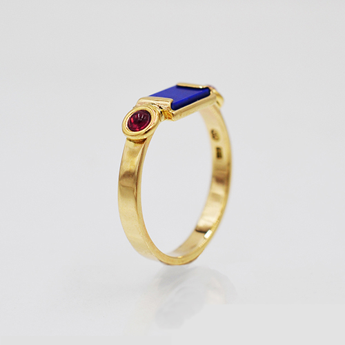zilveren ring met edelstenen